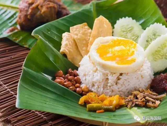 新加坡街頭風(fēng)味小吃，絕不能錯(cuò)過！