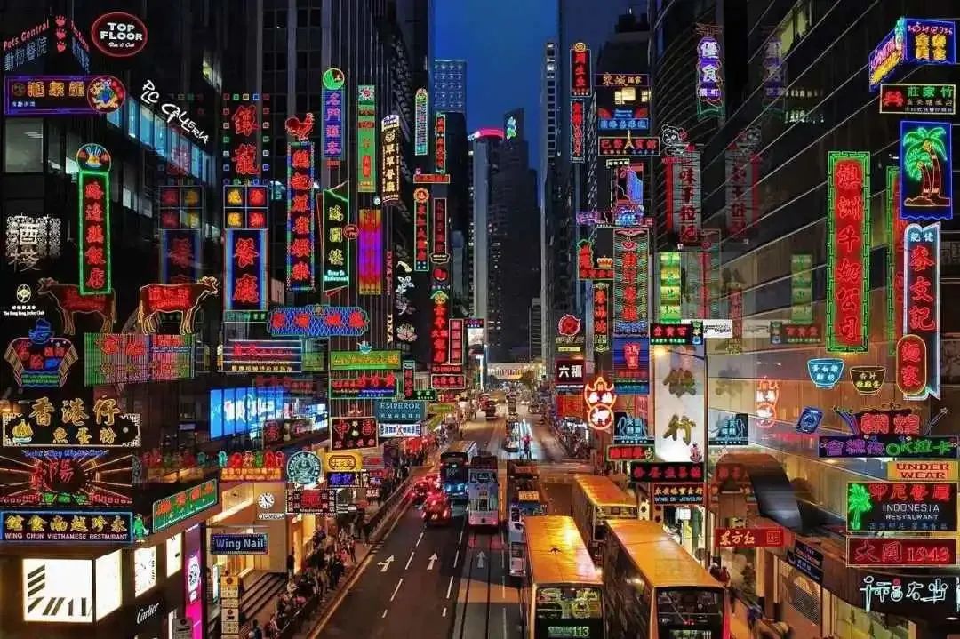 慶國慶，半價！免費！香港節(jié)日福利搶先看